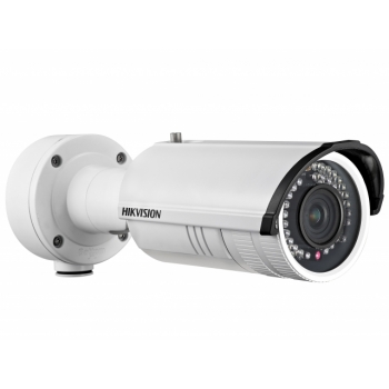 Hikvision DS-2CD4224F-IZS 2Мп уличная цилиндрическая Smart IP-камера с ИК-подсветкой до 30м
