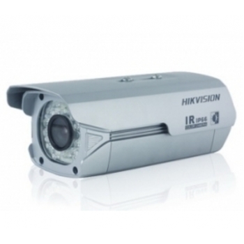 Камера HIKVISION DS-2CC102P-IRT